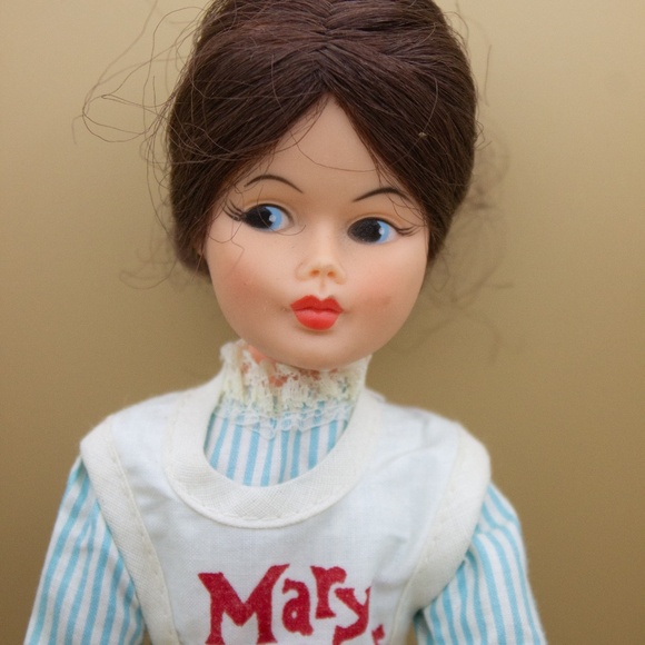 Vintage 1960s Mary Poppins Doll by Horsman 12" - Picture 8 of 12